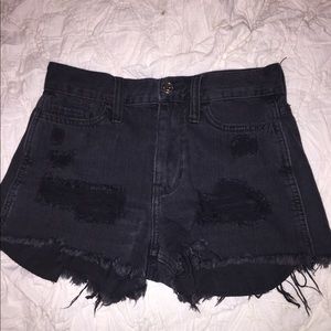 Hollister High-waisted distressed shorts